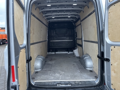 VW  Crafter 2.0 TDI Kasten hoch / AHK / RFK / PDC / FSE / BT