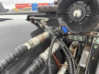 Volvo  FH 460 8x2 R / Retarder / Multilift