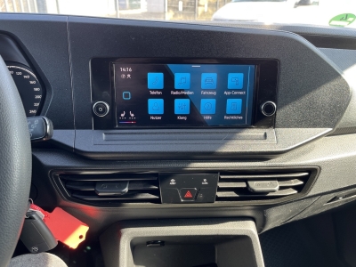 VW Caddy AHK / Klima / 6 Gang