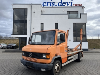Mercedes-Benz 814 4x2 Jotha Absetzen