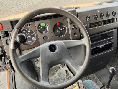 Mercedes-Benz 814 4x2 Jotha Absetzen