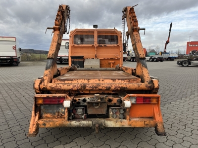 Mercedes-Benz 814 4x2 Jotha Absetzen