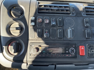 Mercedes-Benz  1828 4x2 Meiller AK 12 MT