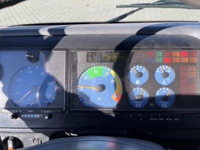 Mercedes-Benz  1828 4x2 Meiller AK 12 MT