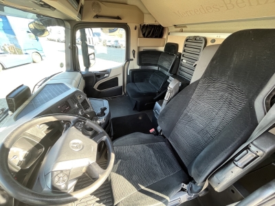 Mercedes-Benz Actros 1845 4x2 Retarder / Mega 