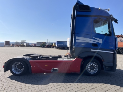Mercedes-Benz Actros 1845 4x2 Retarder / Mega 
