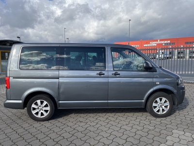 VW Transporter Multivan Startline