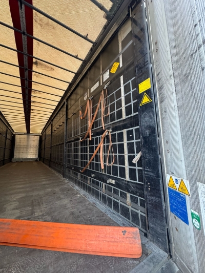 Schmitz Cargobull  SCB * S3T, Edscha / Mega / Power-Curtain