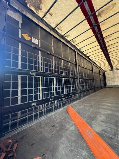 Schmitz Cargobull  SCB * S3T, Edscha / Mega / Power-Curtain