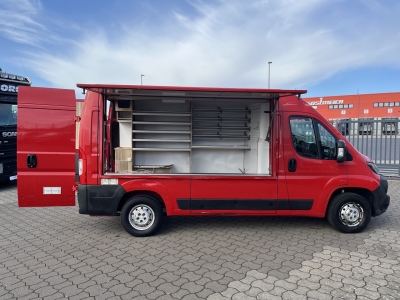 Peugeot Boxer Verkaufsaufbau / Food Truck / Eiswagen