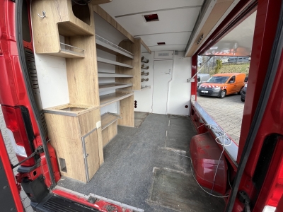 Peugeot Boxer Verkaufsaufbau / Food Truck / Eiswagen