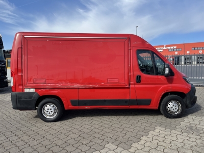 Peugeot Boxer Verkaufsaufbau / Food Truck / Eiswagen