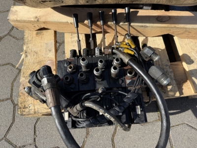 ANDERE  Hiab Loglift F 265 ZT 95 Holz / Waage / Kran / Greifer / St&uuml;tzen