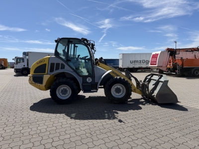 Kramer  680 / 351 / Schnellwechsler / Schneeschild / Gabeln / 1255 St
