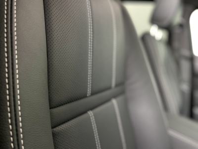 Land Rover Range Rover Velar D200*R-Dynamic SE*BLACK PACK*