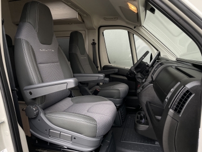 Tourne 6.4 *435 GREY STONE*2.2L BLueHDI*165PS*HEAVY FW*