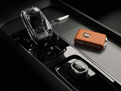 Volvo S60 ULTIMATE DARK*AWD*360° KAMERA*LED*HARMAN*