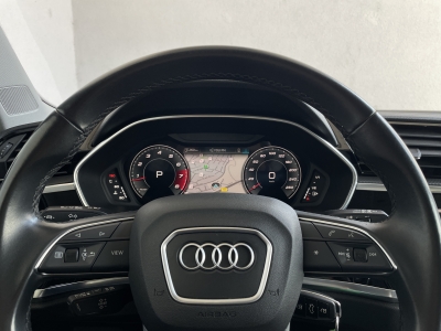 Audi Q3 1.5L / 35 TFSI S-LINE*1.HAND*VIRTUAL*LED*