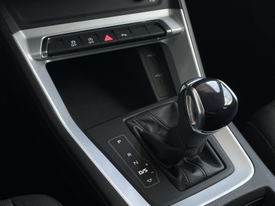 Audi Q3 1.5L / 35 TFSI S-LINE*1.HAND*VIRTUAL*LED*