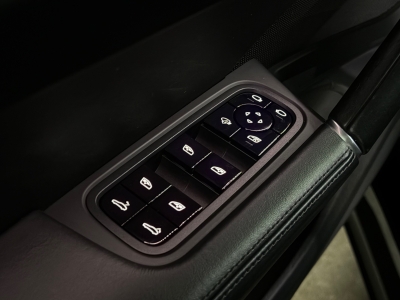 Porsche Cayenne *COUPE*SPORT-CHRONO+*22Z RS SPYDER*