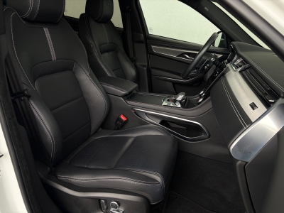 Jaguar F-PACE P250*R-Dynamic S*AWD*BLACK PACK*360°KAM*