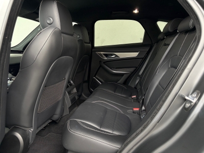 Jaguar F-PACE P250*R-Dynamic S*AWD*BLACK PACK*360°KAM*