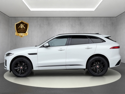 Jaguar F-PACE P250*R-Dynamic S*AWD*BLACK PACK*360°KAM*