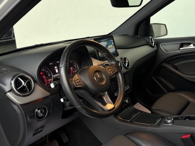 Mercedes-Benz B 180 *URBAN STYLE*