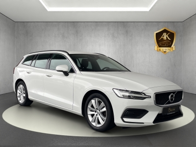 Volvo V60 B3*MOMENTUM PRO*