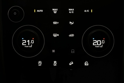 Land Rover Discovery Sport D200*SE AWD*BLACK PACK*ACC*AHK*