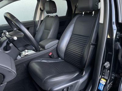 Land Rover Discovery Sport D200*SE AWD*BLACK PACK*ACC*AHK*
