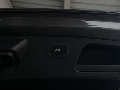 Jaguar E-Pace R-Dynamic SE AWD*BLACK PACK*360°KAM*ACC*