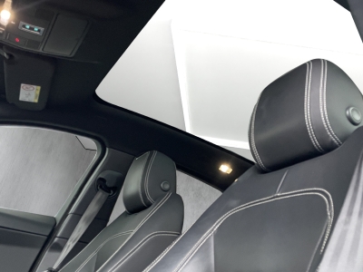 Jaguar E-Pace R-Dynamic SE AWD*BLACK PACK*