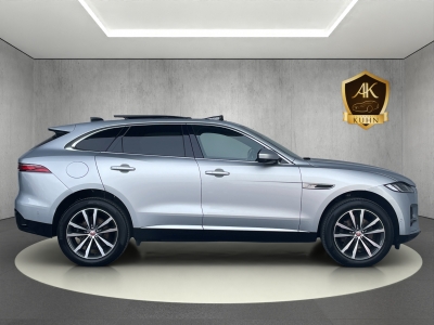 Jaguar F-PACE D200 SE AWD*360° KAM*AHK*LED*PANORAMA*