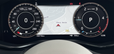 Jaguar F-PACE D200 SE AWD*360° KAM*AHK*LED*PANORAMA*