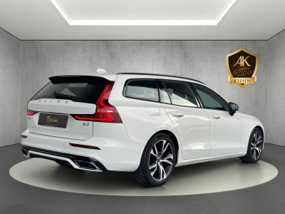 Volvo V60 B3*R-DESIGN*