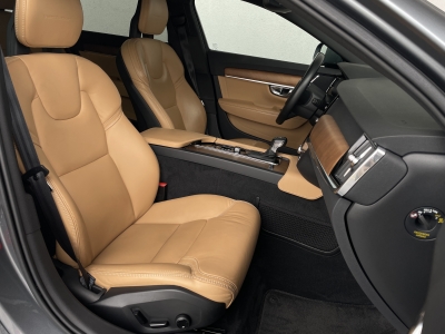 Volvo V90 D4*INSCRIPTION*360° KAMERA*LEDER*LED*AHK*