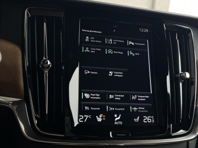 Volvo V90 D4*INSCRIPTION*360° KAMERA*LEDER*LED*AHK*