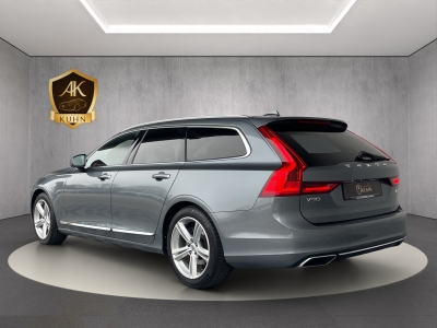 Volvo V90 D4*INSCRIPTION*360° KAMERA*LEDER*LED*AHK*