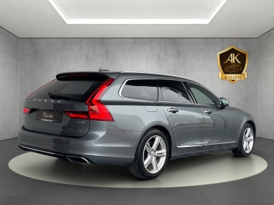 Volvo V90 D4*INSCRIPTION*360° KAMERA*LEDER*LED*AHK*
