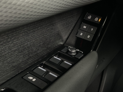 Land Rover Range Rover Velar D200*R-DYNAMIC SE*AWD*MATRIX*