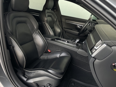 Volvo S90 D5 AWD*R-DESIGN*CARBON*HuD*HARMAN/KARDON*