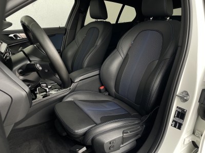 BMW 118 i*///M-SPORT*F40*LIVE CK*