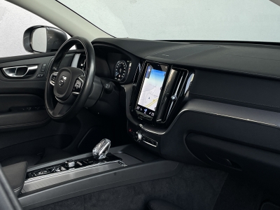Volvo XC60 INSCRIPTION 2WD*HARMAN*PANO*LED*360° KAM*