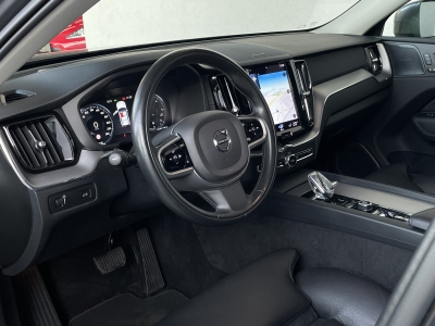 Volvo XC60 INSCRIPTION 2WD*HARMAN*PANO*LED*360° KAM*