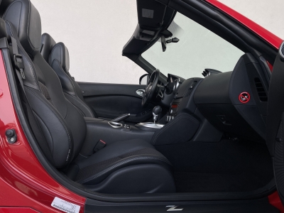 Nissan 370Z ROADSTER PACK*SPORT-AGA*BOSE*T.LEDER*