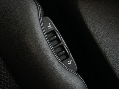 Nissan 370Z ROADSTER PACK*SPORT-AGA*BOSE*T.LEDER*