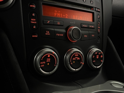 Nissan 370Z ROADSTER PACK*SPORT-AGA*BOSE*T.LEDER*