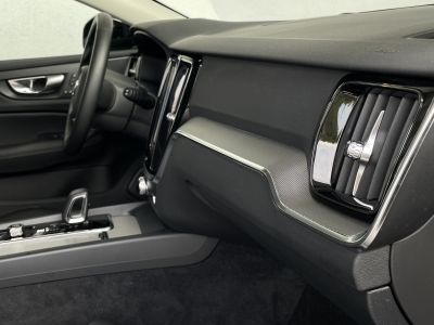 Volvo V60 B4*DIESEL*PLUS BRIGHT*