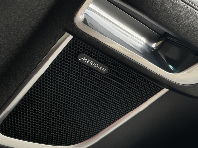 Jaguar E-Pace D180*R-DYNAMIC AWD*BLACK PACK*20Z*9-GANG*